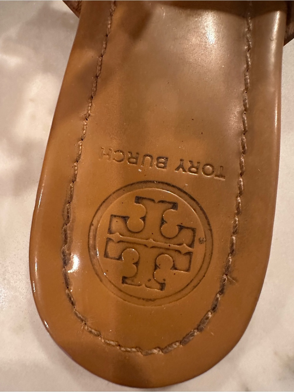 Tory Burch Tan Miller Cutout Leather Thong Sandals - Picture 3 of 4